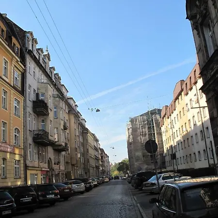 Lägenhet Apartament By The Way *